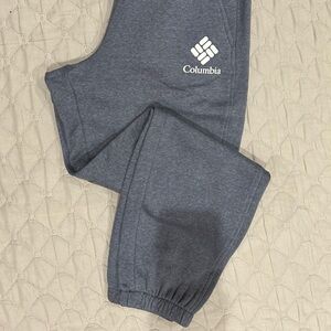 Gap hoodie Hollister Sweatpants Champions sweatshirt Columbia sweatpants